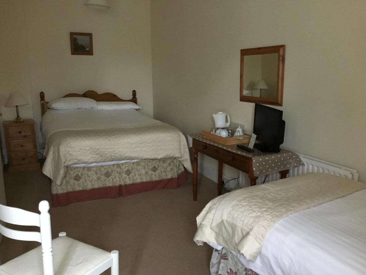 The Manor House Bed & Breakfast Crawley  Luaran gambar